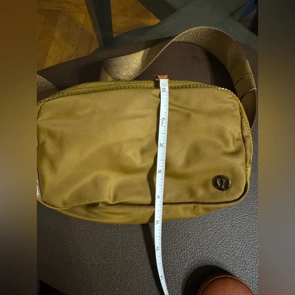 NWOT lululemon Everywhere Belt Bag Burnt Caramel 1L Unisex LU9AX2S - Picture 5 of 6